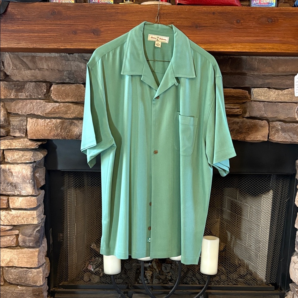 Tommy Bahama Seafoam Green Button Down Shirt